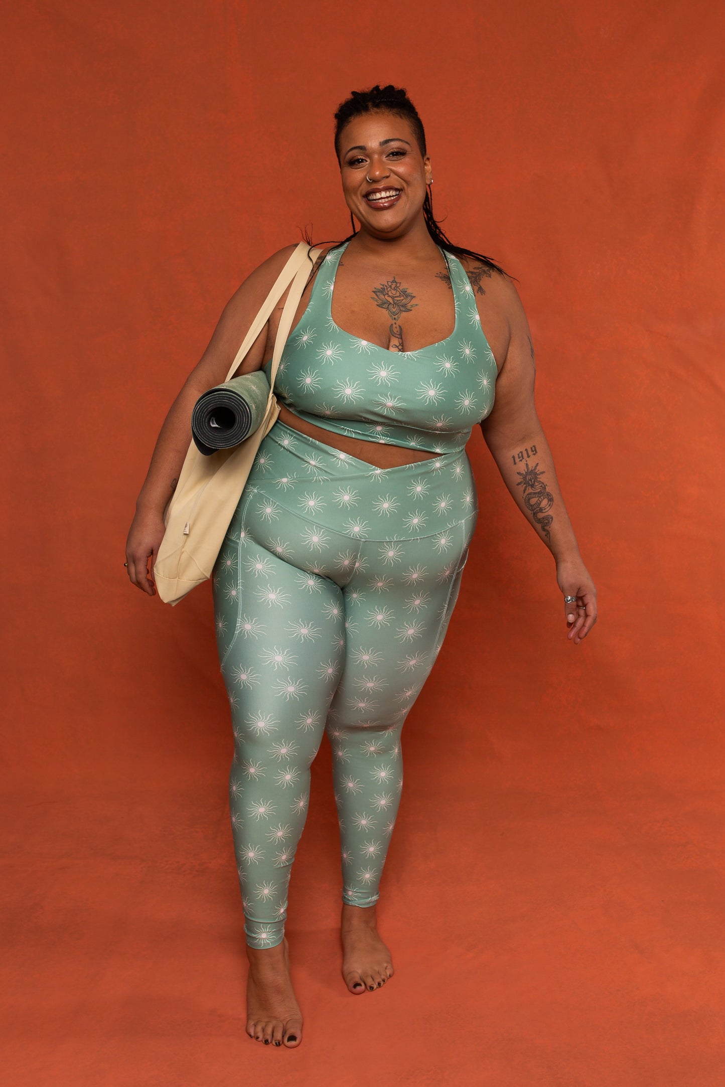Sage Sun Print Crossover Leggings Bundle